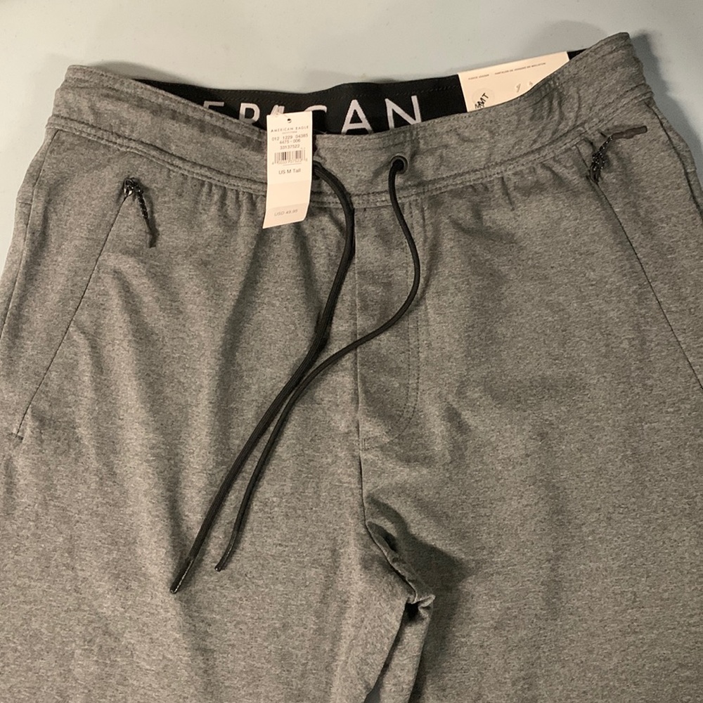 AMERICAN EAGLE JOGGERS